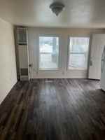 featured image of 214 Sw M St