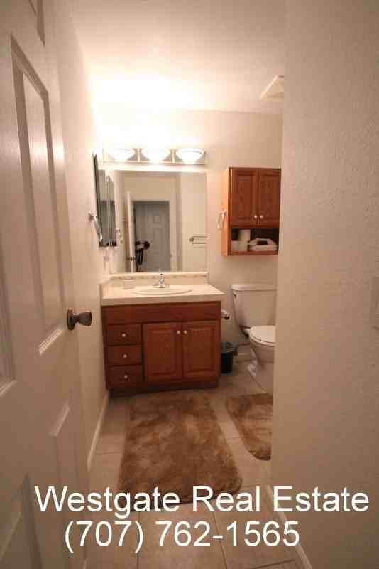 61 Creek Ct - Photo 3 of 16