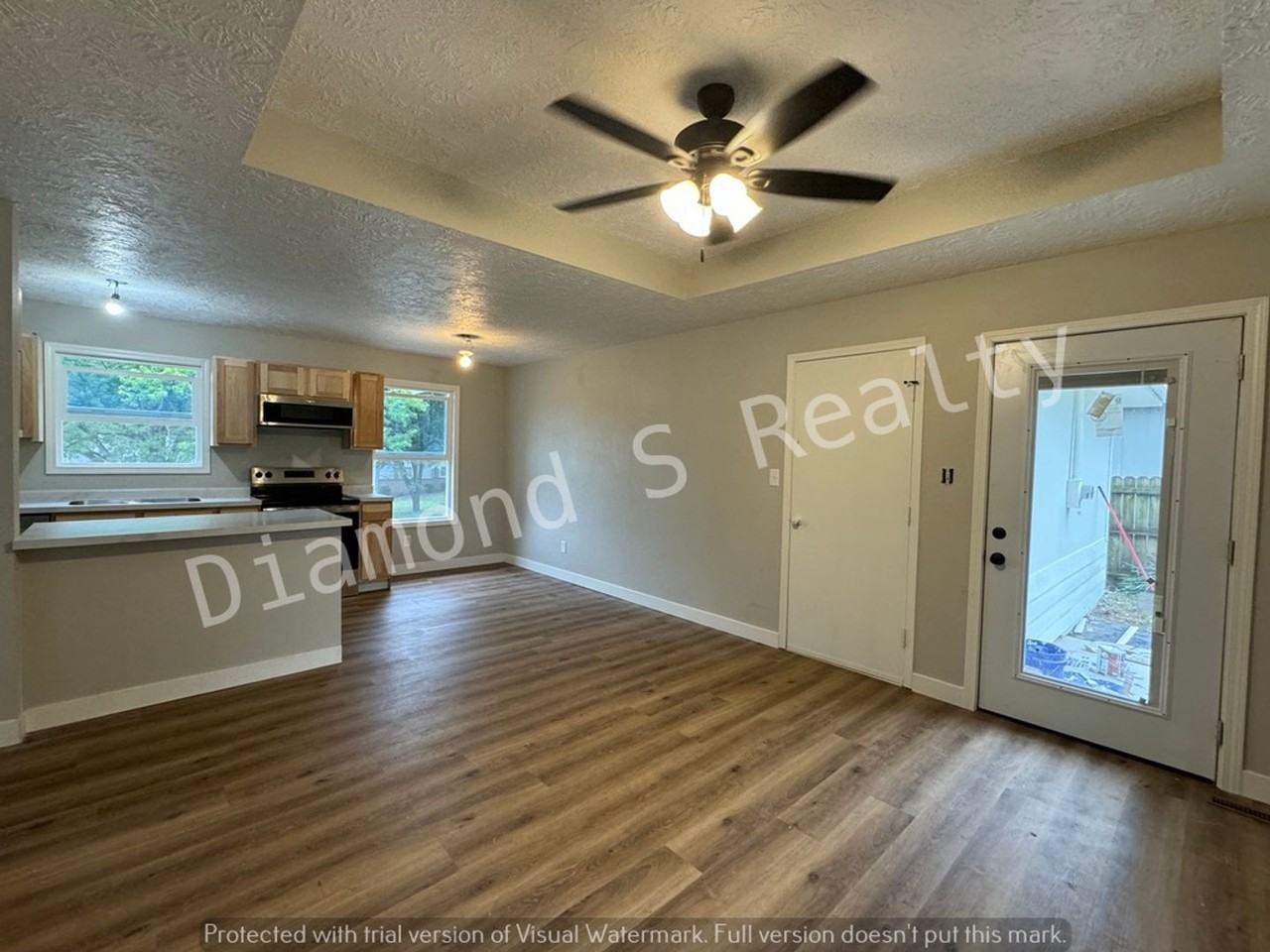 5649 S Ferguson Ave - Photo 4 of 13