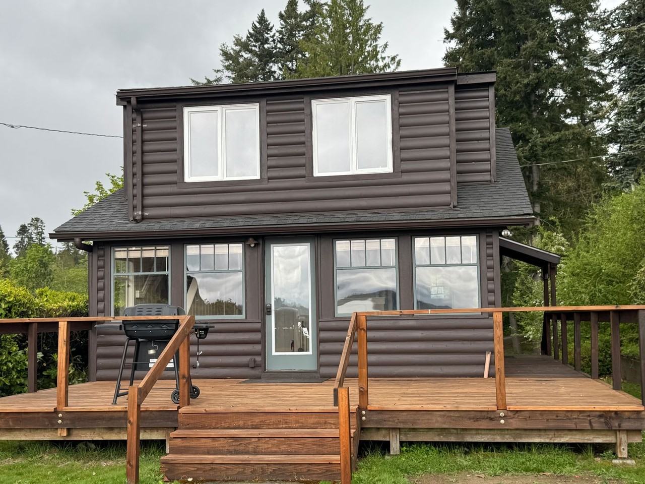 8709 Ne Seaview Ave - Photo 3 of 36