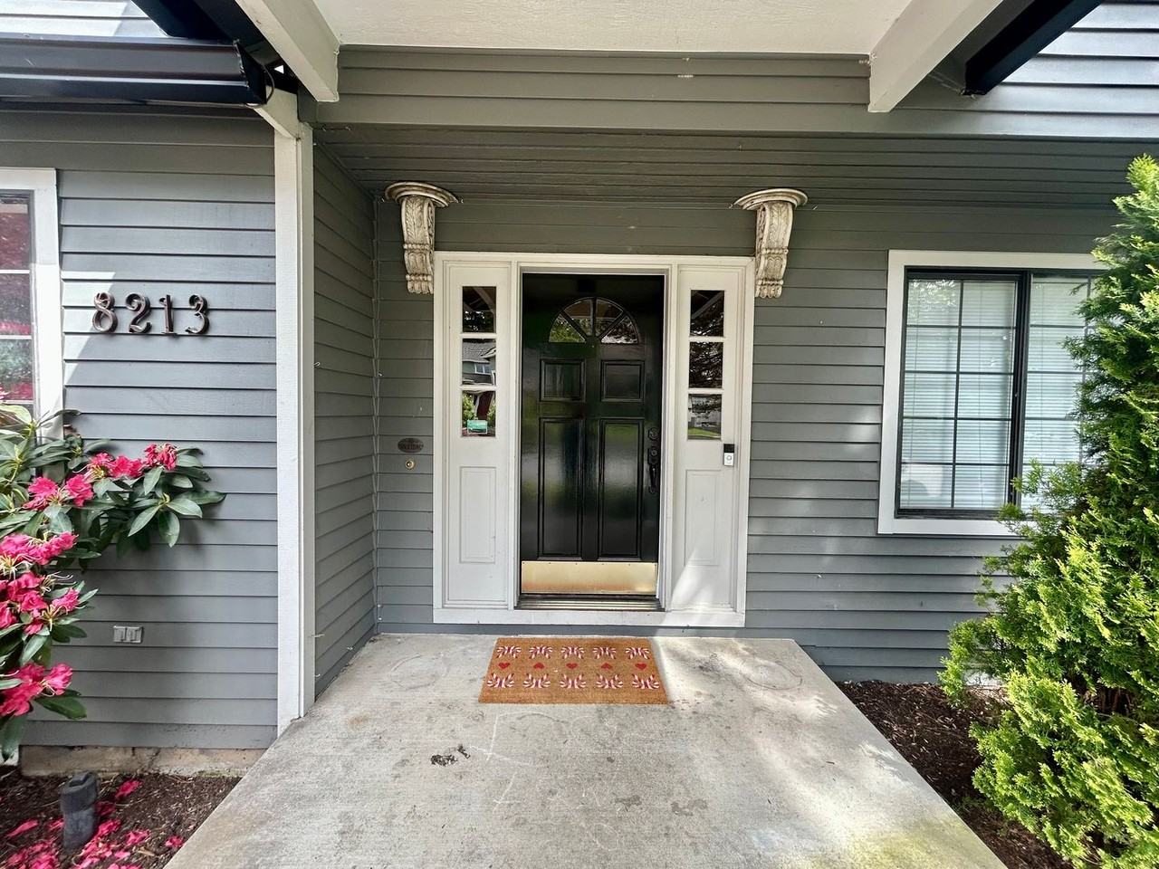 8213 Nw 12th Ave - Photo 4 of 34