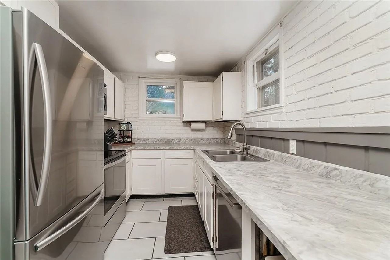 2925 Nye Ln - Photo 3 of 18