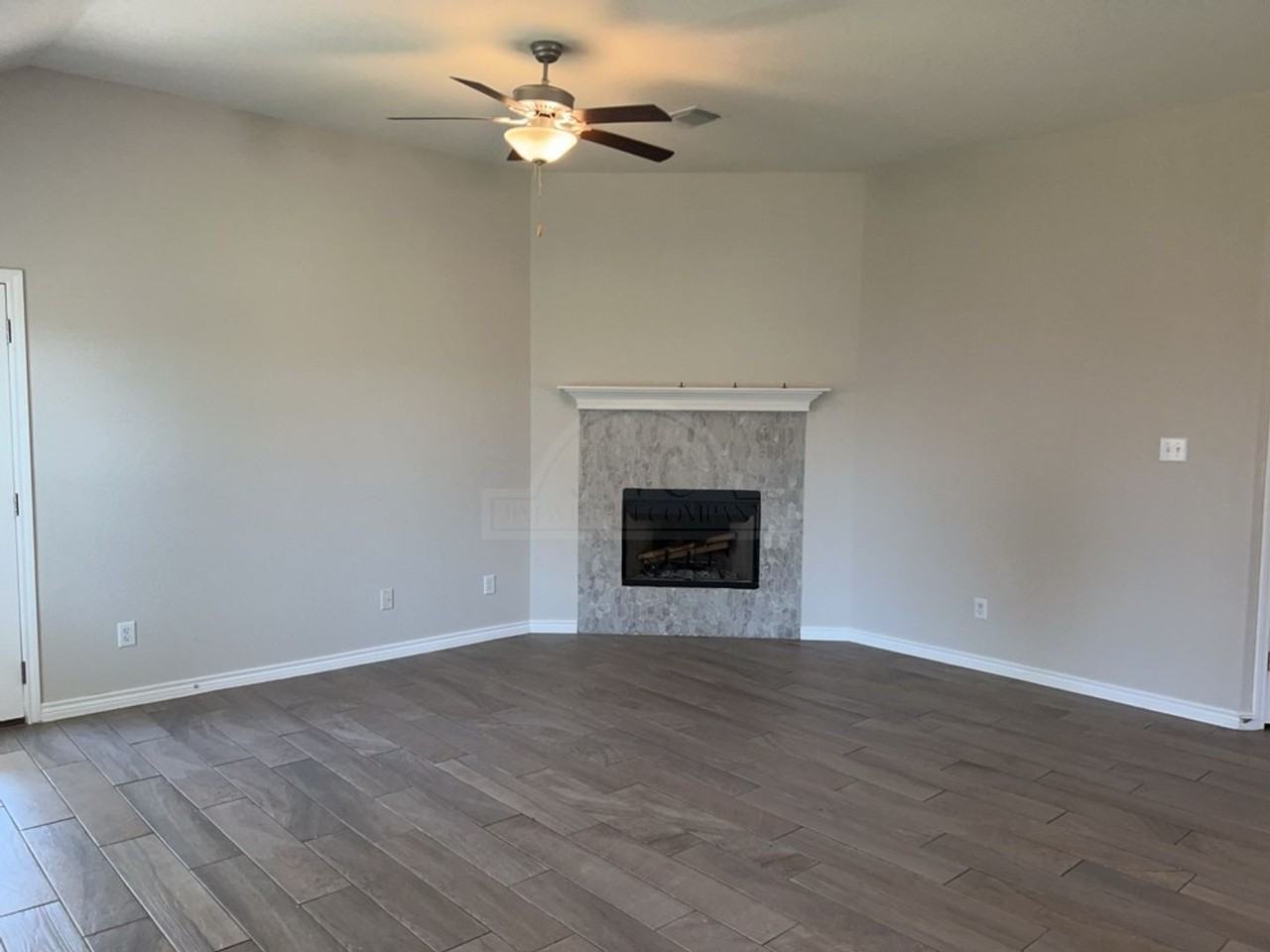 7607 Melanite Dr - Photo 2 of 17