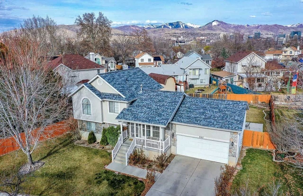 547 Jake Garn Blvd - Photo 2 of 11