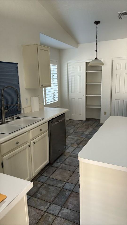86 W Calle De Caballos - Photo 6 of 24