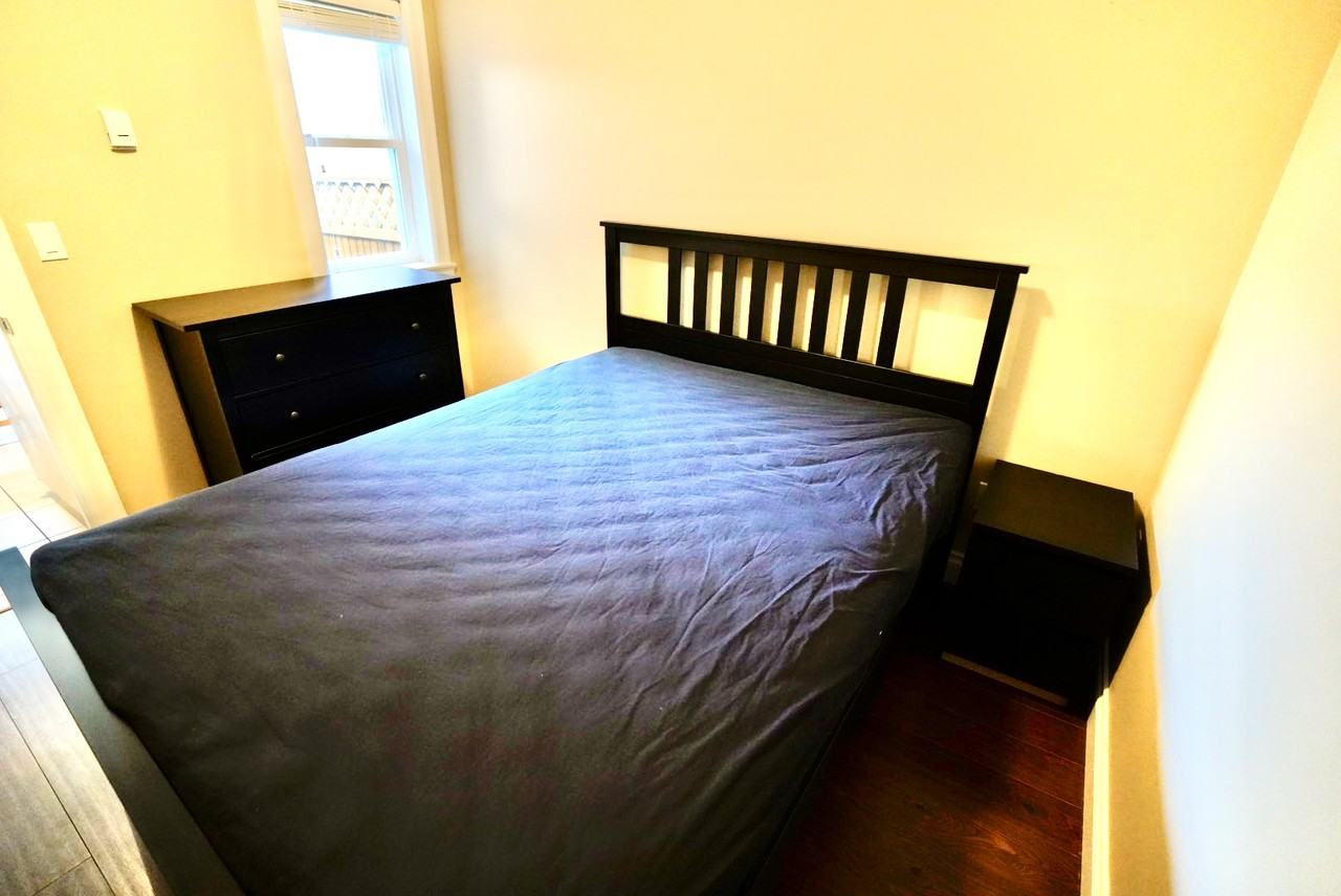 3858 Elmwood St - Photo 2 of 6