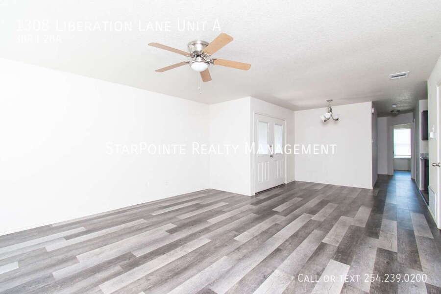 1308 Liberation Ln Unit A - Photo 2 of 18
