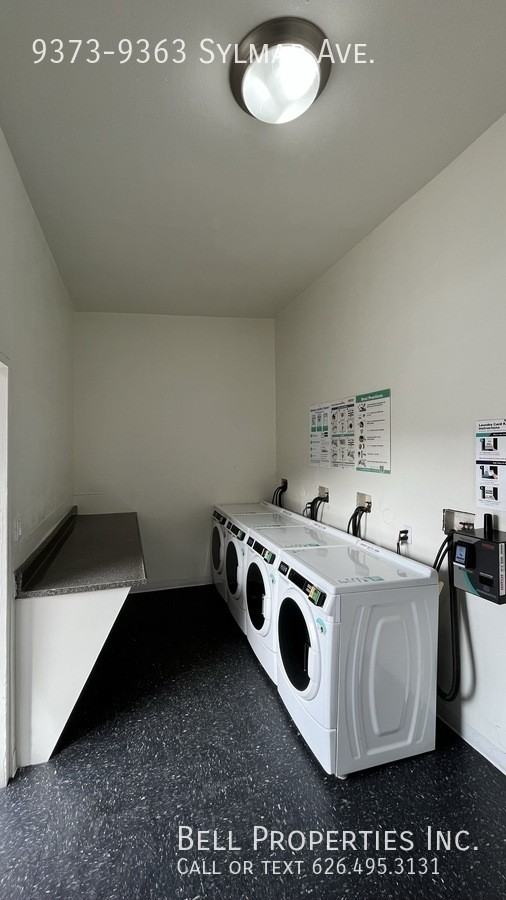 9373 Sylmar Ave #7 - Photo 6 of 10