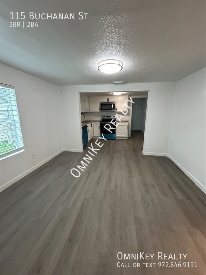 115 Buchanan St - Photo 3 of 26