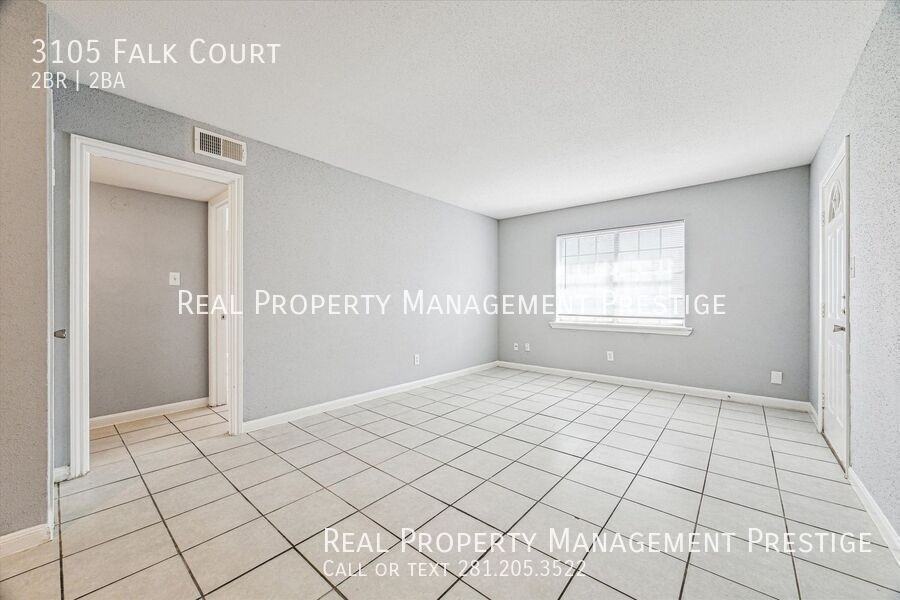 3105 Falk Ct - Photo 3 of 10