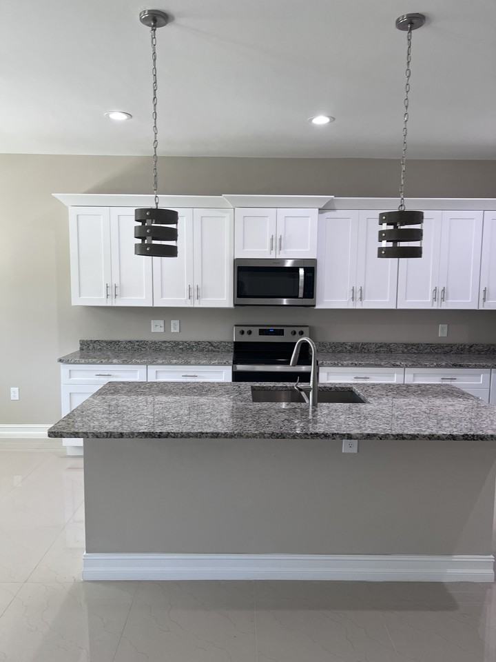 335 4th Ave #NA - Photo 5 of 9