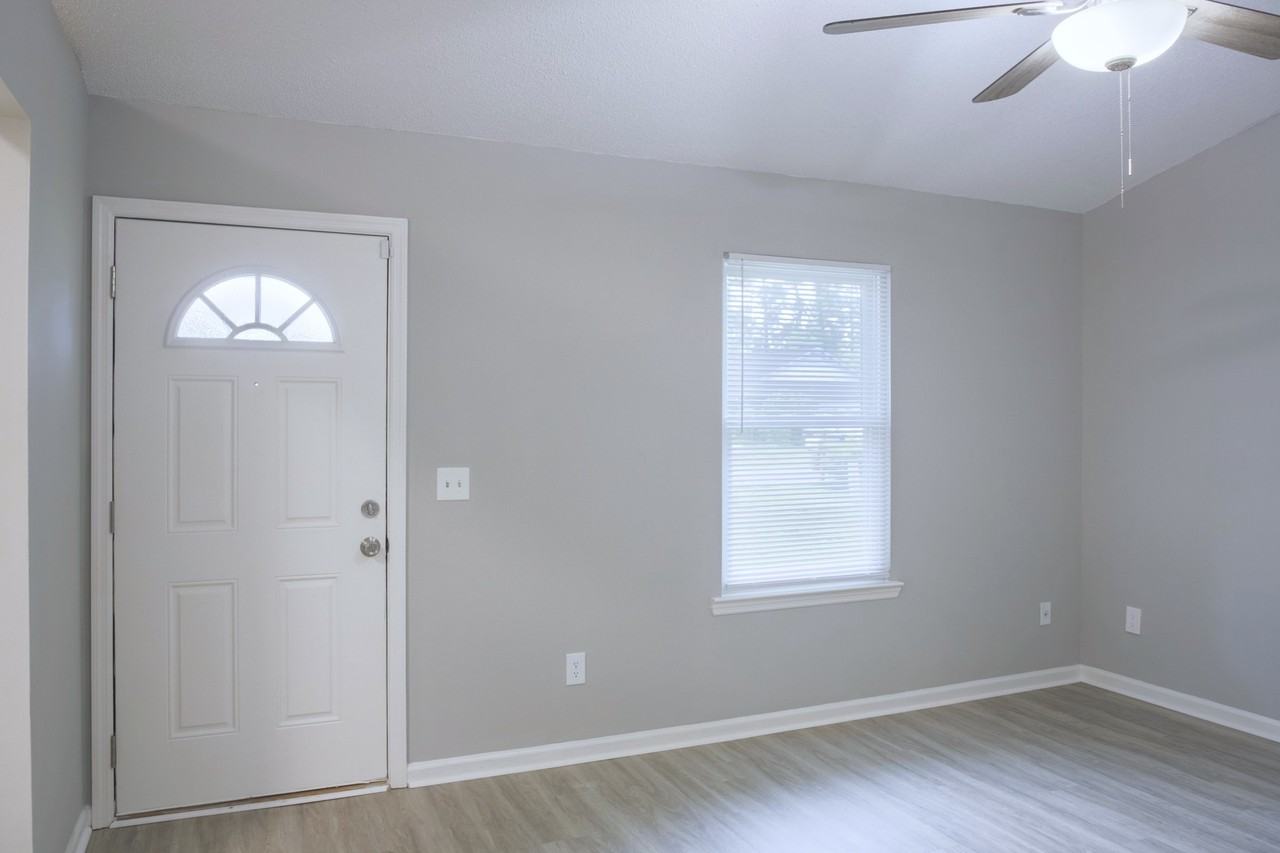 607 Scott St #NA - Photo 6 of 35
