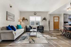 featured image of 627 3rd St #NA