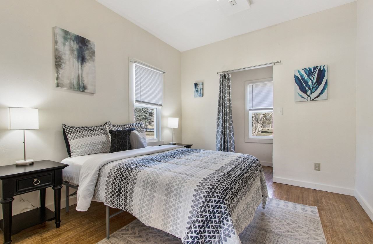 627 3rd St #NA - Photo 3 of 16