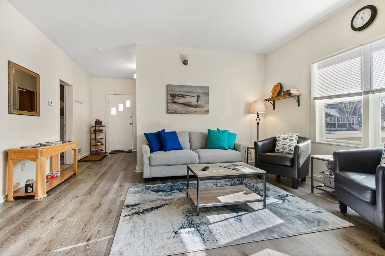 627 3rd St #NA - Photo 5 of 16