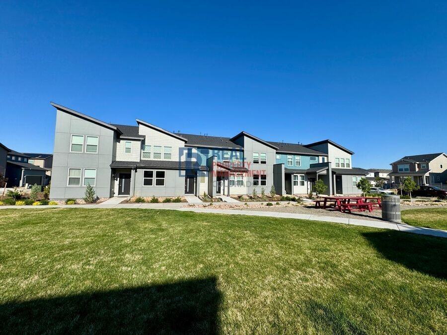 18760 E 66th Pl - Photo 2 of 28