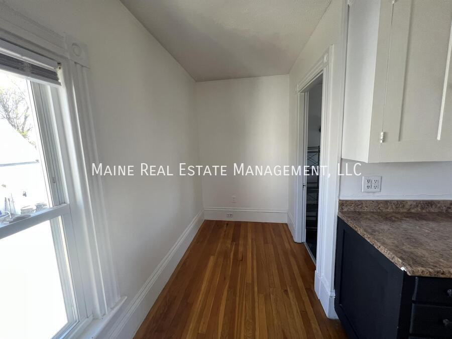 87 Union St #1 - Photo 2 of 8