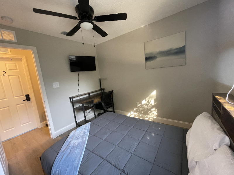 804 North 5th Street - Photo 2 of 9