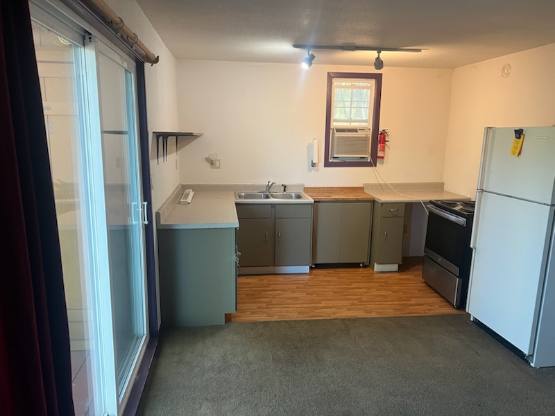 4444 Rock Creek Rd #2 - Photo 3 of 4