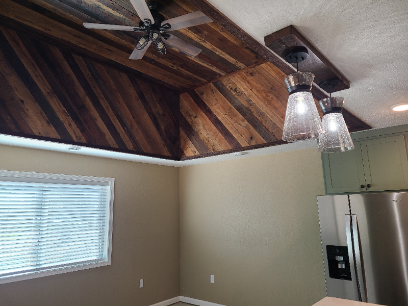 18523 Hartley Lake Rd - Photo 3 of 8