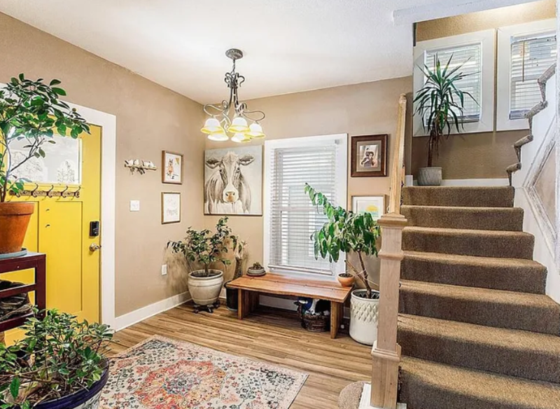 3019 Brooklyn Ave - Photo 2 of 20