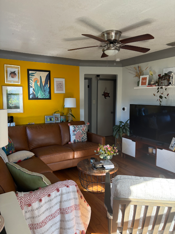 2210 15th Ave N - Photo 3 of 9