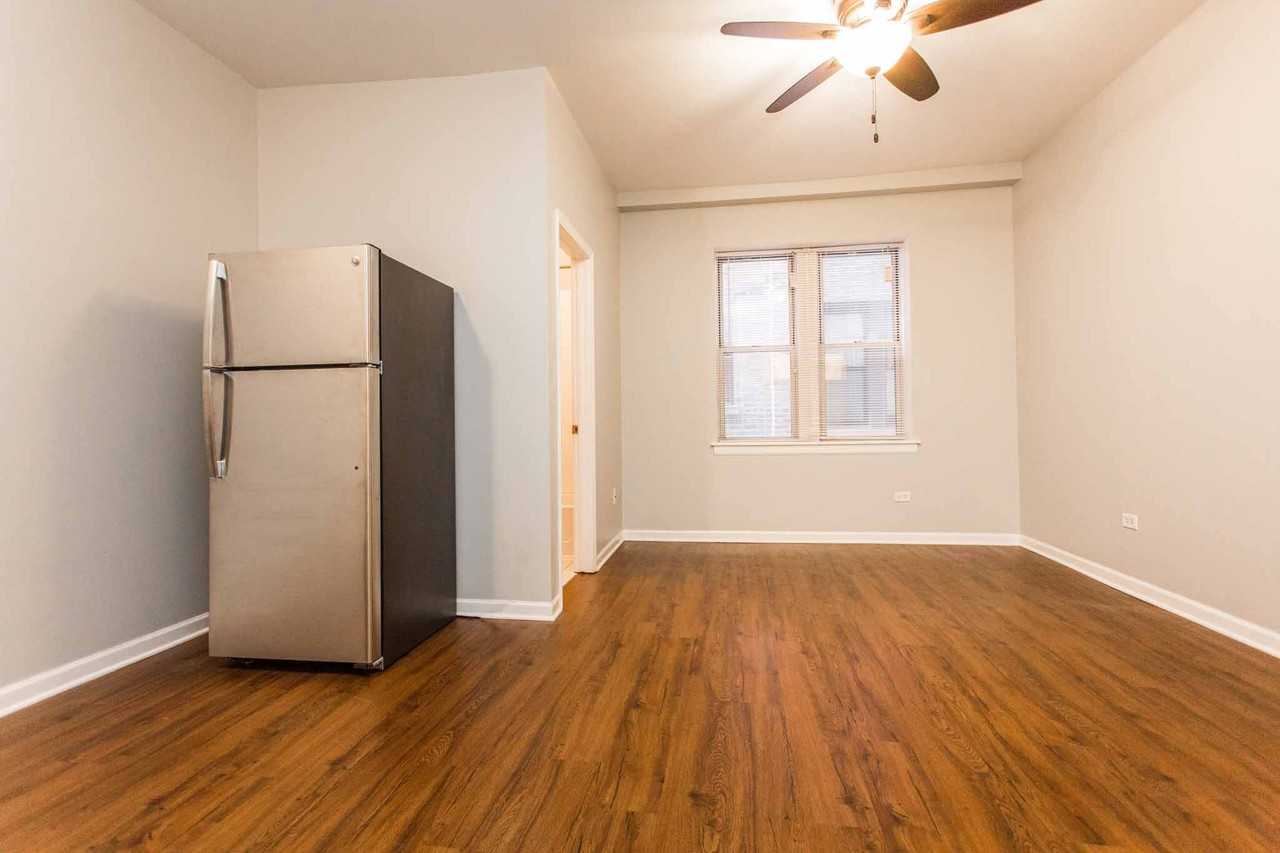 4228 N. Kenmore Avenue - Photo 2 of 42