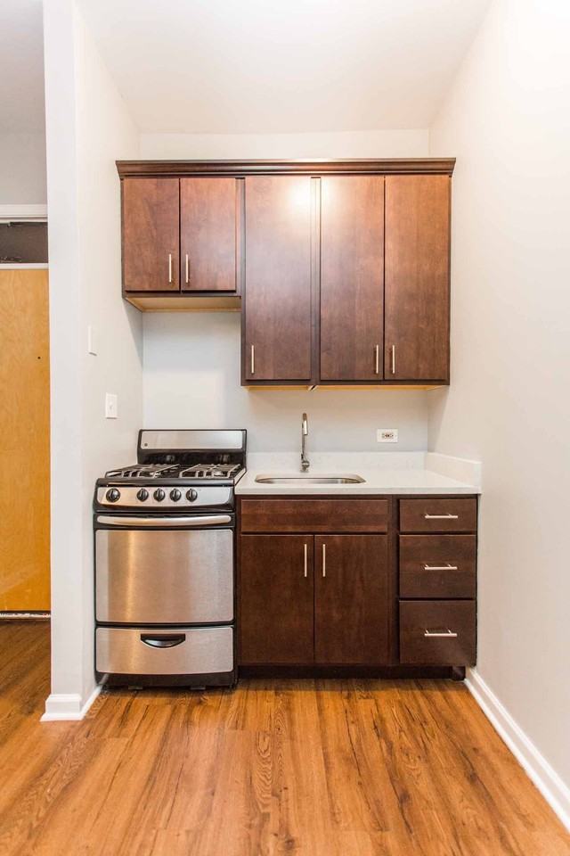 4228 N. Kenmore Avenue - Photo 7 of 42