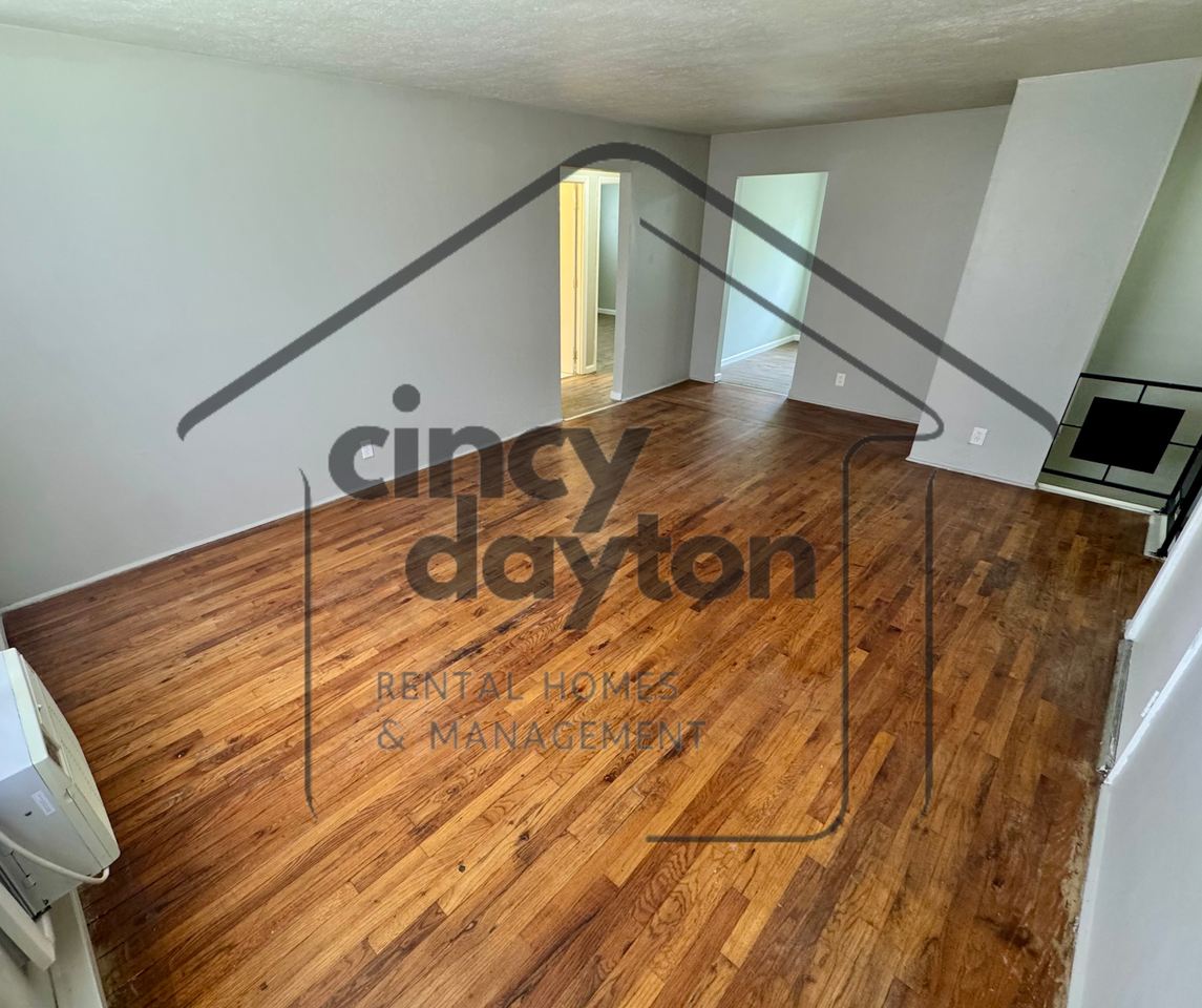 6118 Stover Avenue, Unit 1 - Photo 3 of 16