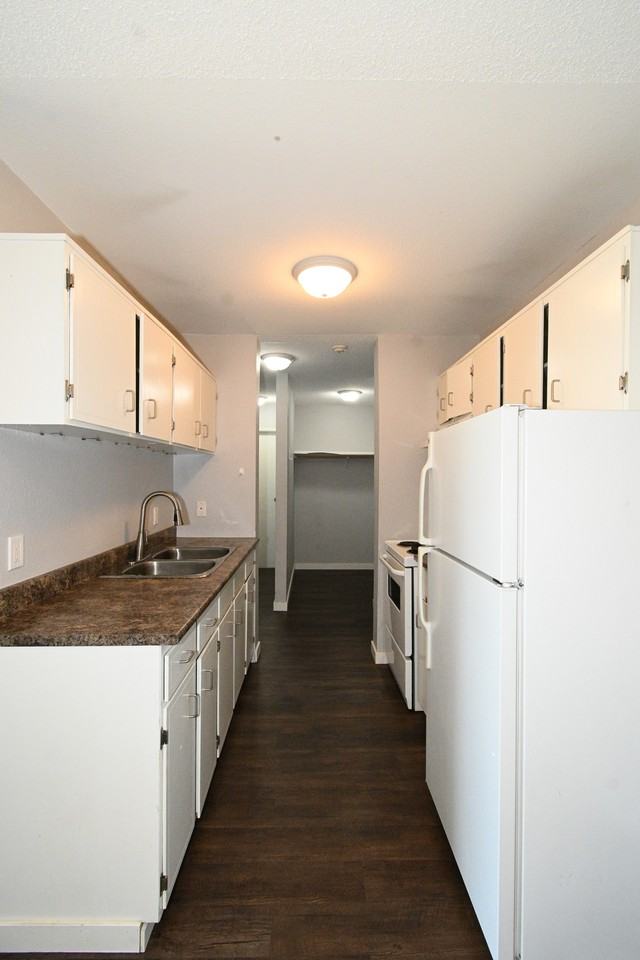 4280 Quentin Ave #202 - Photo 2 of 20