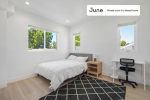 featured image of 1321 N June St #A