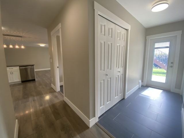 1459 Rose Ann Dr #B - Photo 2 of 22