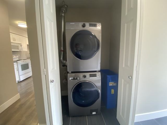 1459 Rose Ann Dr #B - Photo 3 of 22