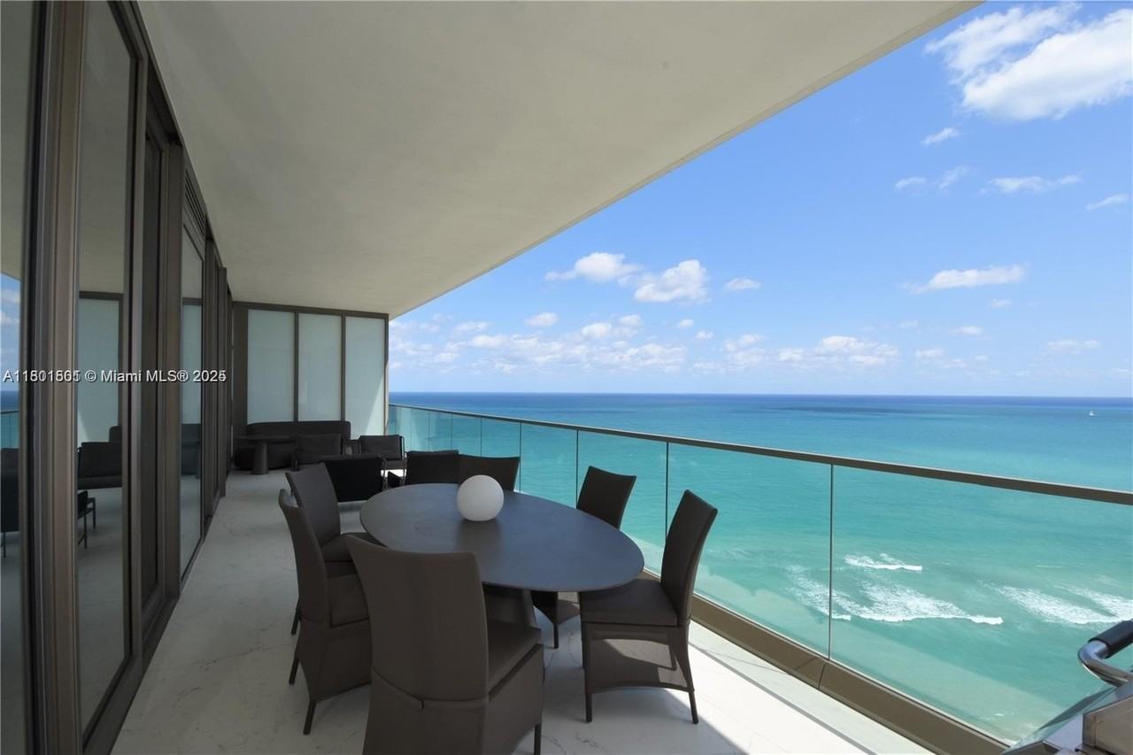 18975 Collins Ave #2003 - Photo 2 of 50