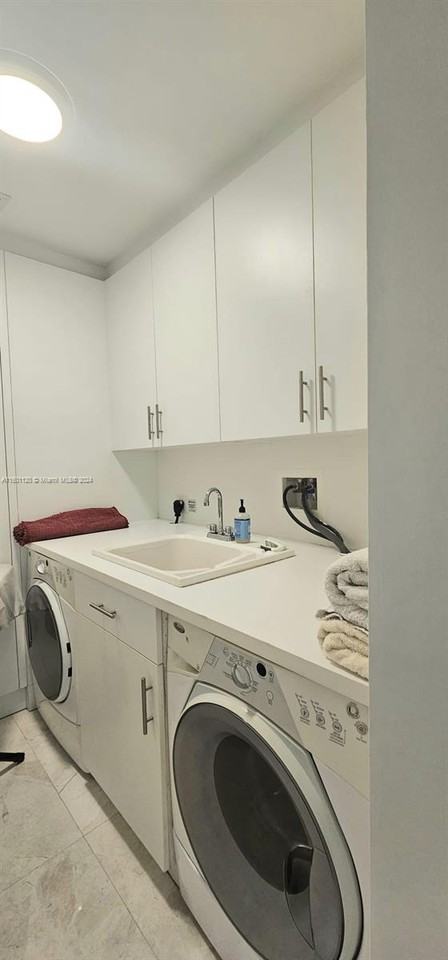1100 Biscayne Blvd #4300 - Photo 7 of 7