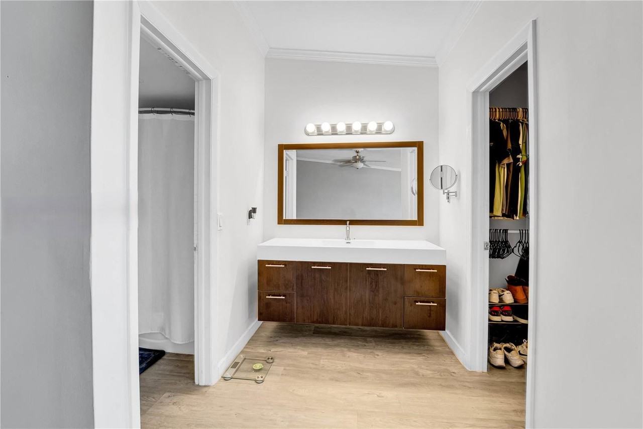 14145 Sw 62nd St - Photo 7 of 8