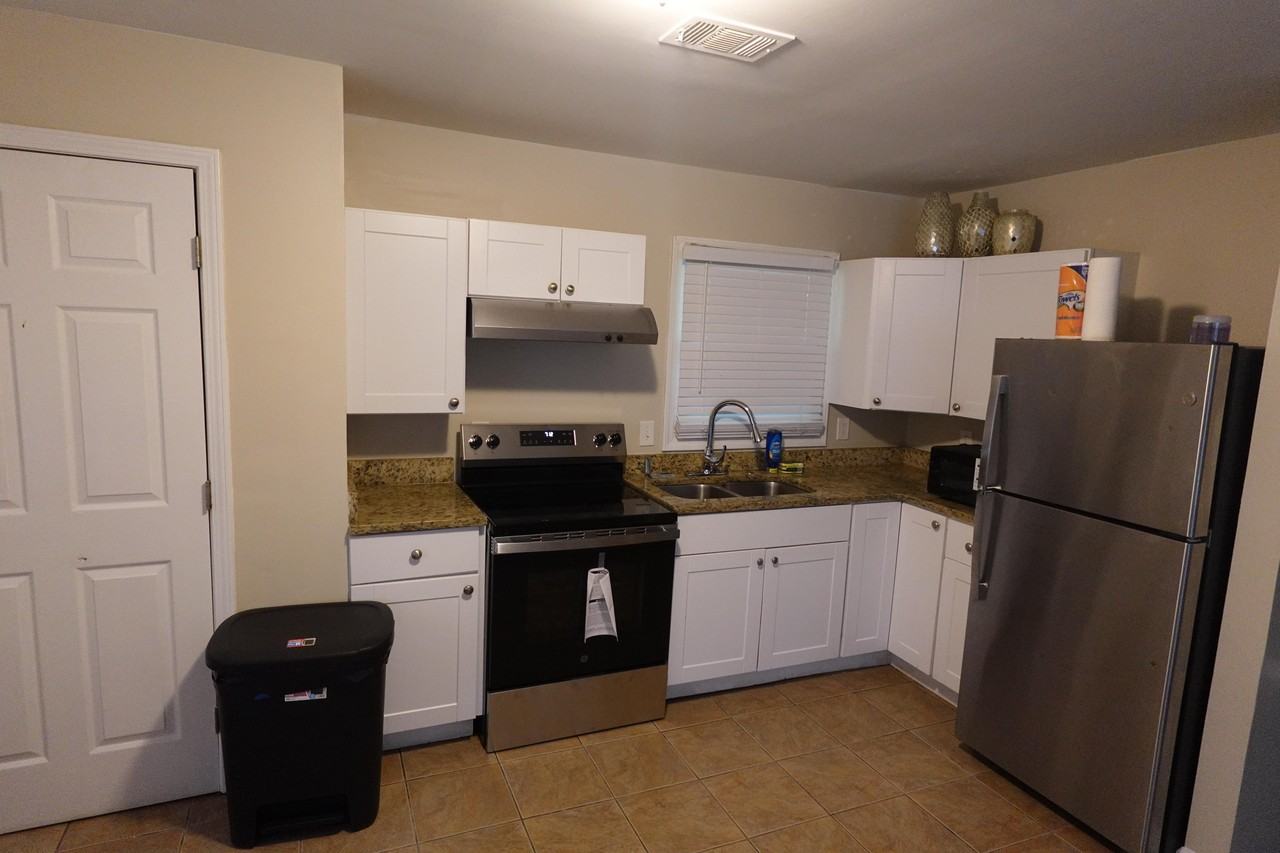 Rutgers Dr Sw - Photo 2 of 13