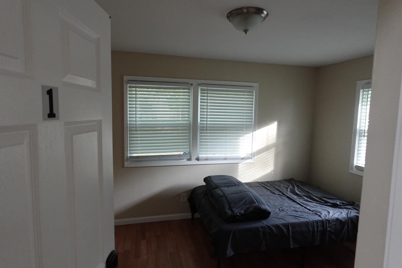 Rutgers Dr Sw - Photo 4 of 13