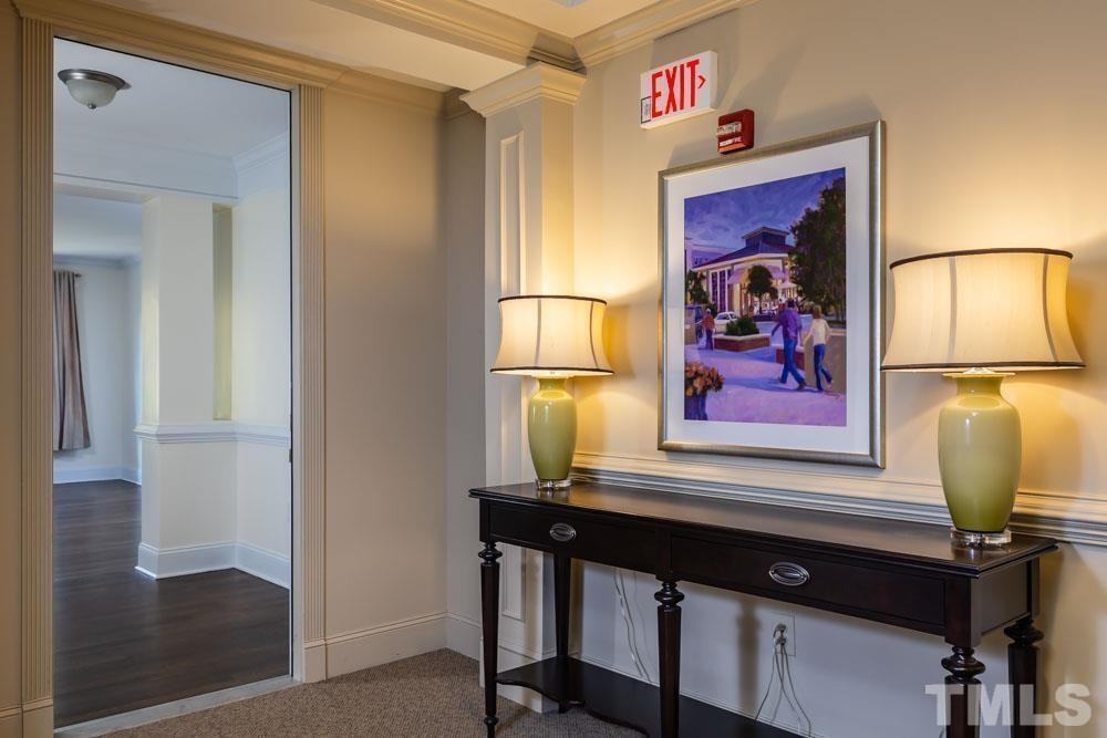 340 Allister Dr - Photo 3 of 27