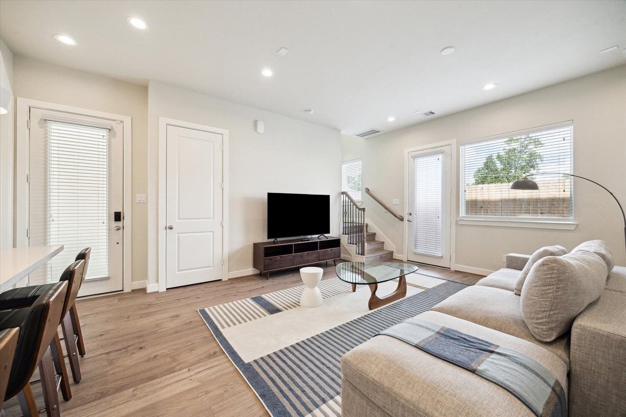 5910 Jasper Jones Way - Photo 7 of 27