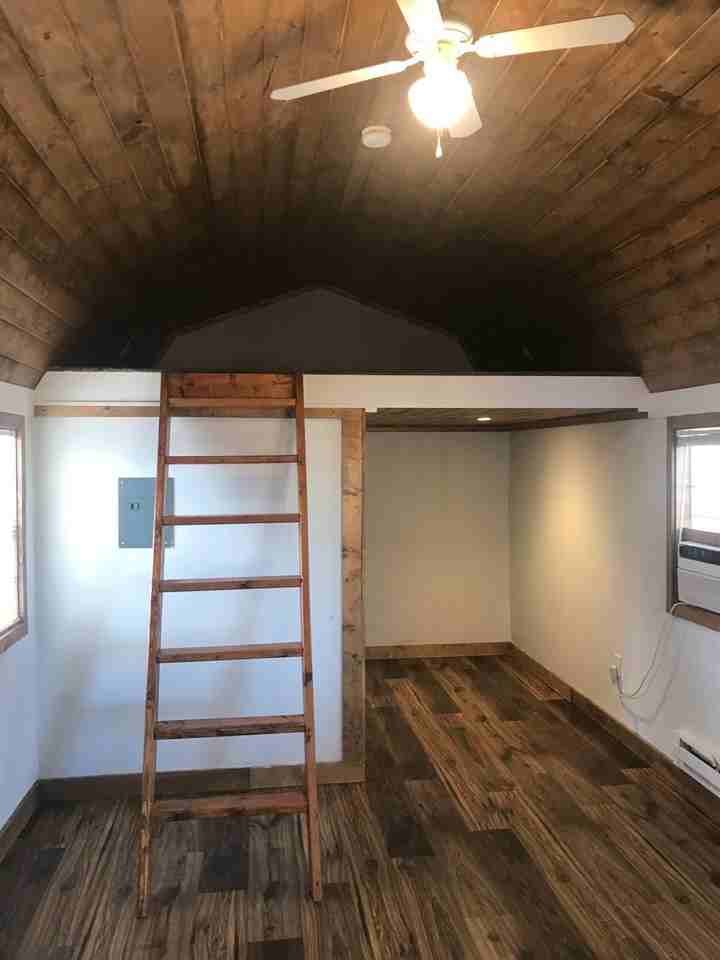 Cottonwood Village LLC - Photo 7 of 13