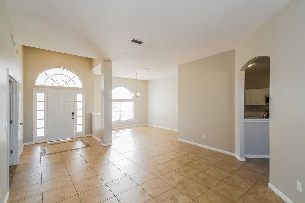 3948 Heavenside Ct - Photo 4 of 16