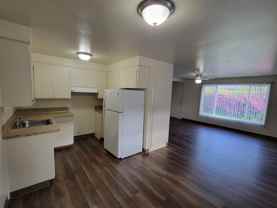 451-Hyacinth Apartments - Photo 1 of 1