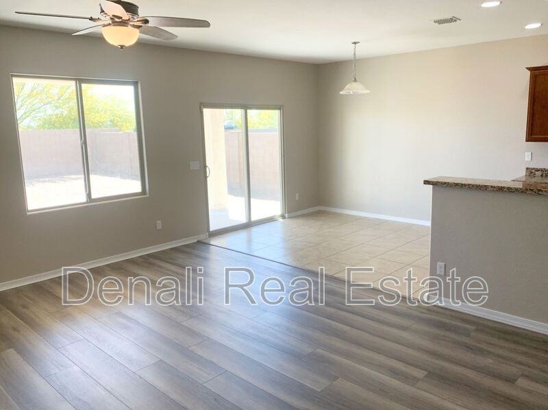 5085 S 243rd Dr - Photo 6 of 8