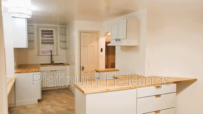 3781 Northwood Rd - Photo 3 of 24