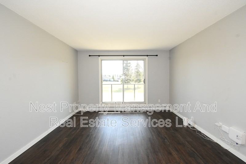 4280 Quentin Ave #202 - Photo 5 of 20