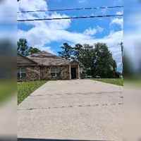 featured image of 719 Renfro Dr #B