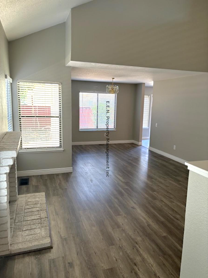 765 Rocky Creek Ter - Photo 2 of 22