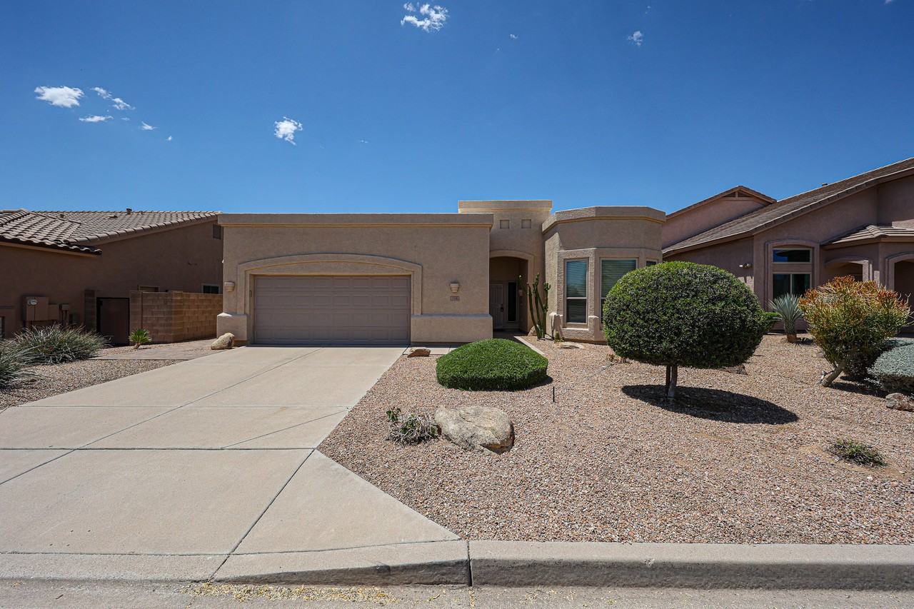 2318 N Boulder Mtn - Photo 2 of 50