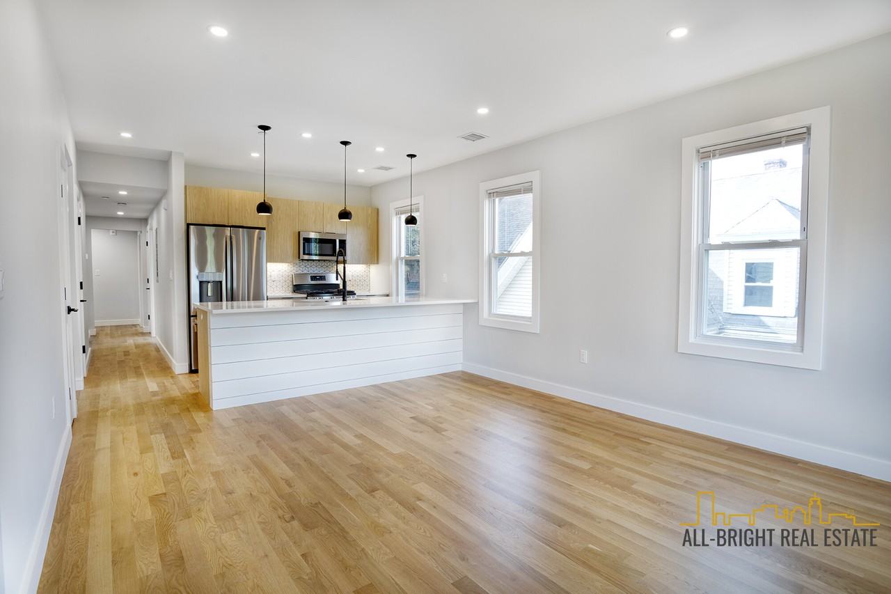 12 Wenham St #3 - Photo 2 of 20